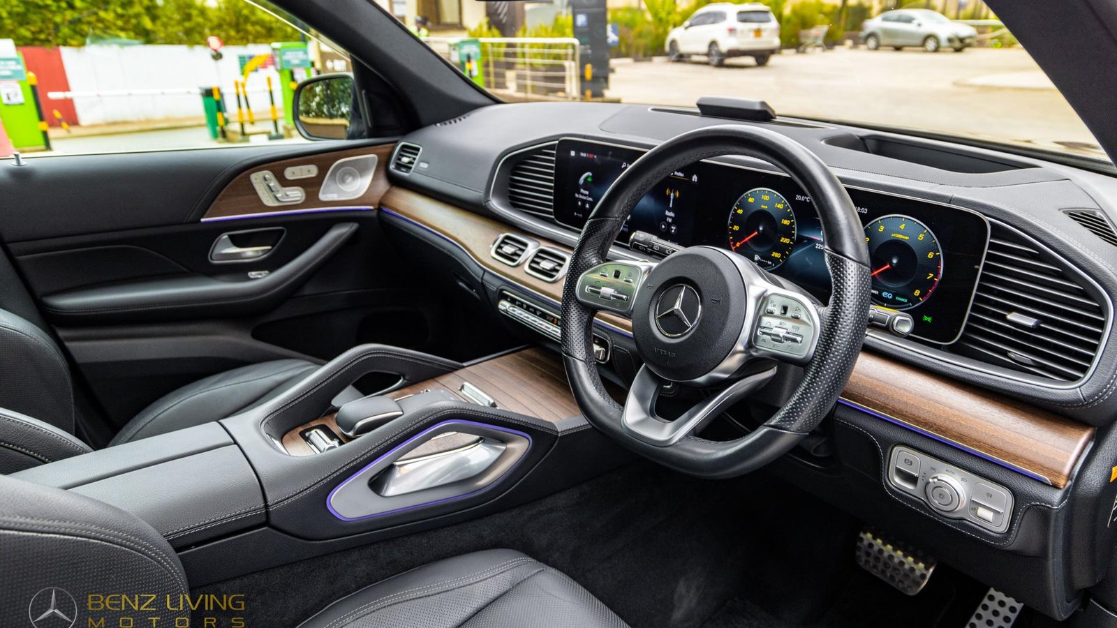 2019 GLE450 in Obsidian Black